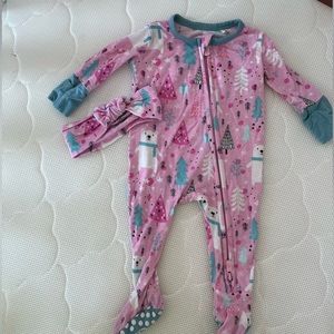 Little Bum Bums Footie w/ Bow